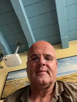 Snapshot of Renebisex chatting on September 2025 10:19:02 AM Renebisex online show from September 2025 10:19:02 AM