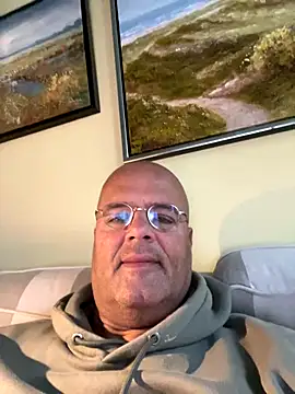 Snapshot of Renebisex chatting on October 2025 07:07:02 AM Renebisex online show from October 2025 07:07:02 AM