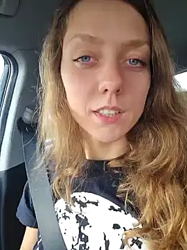 Snapshot of Eveline_Beauty_Kitty chatting on October 2025 12:06:01 PM Eveline Beauty Kitty online show from October 2025 12:06:01 PM