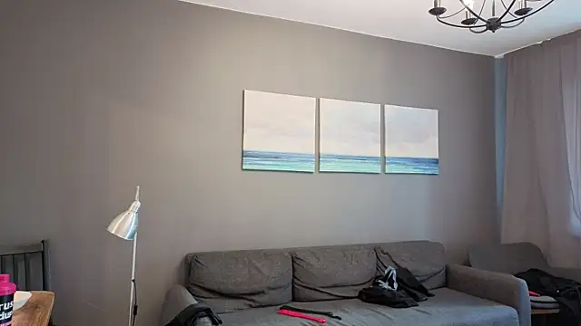 Snapshot of Eveline_Beauty_Kitty chatting on October 2025 01:01:01 PM Eveline Beauty Kitty online show from October 2025 01:01:01 PM