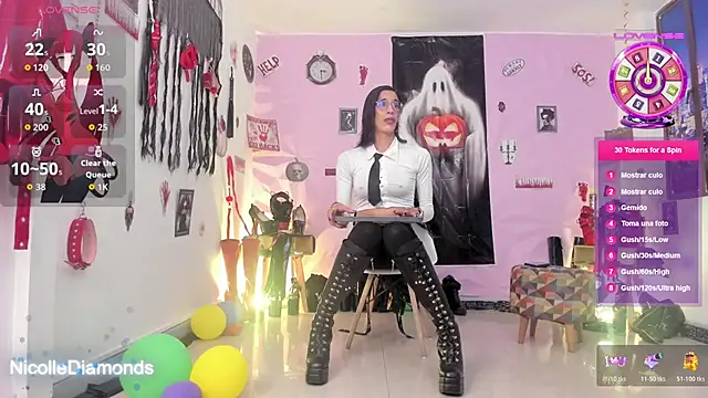 NicolleDiamonds cg online show from October 2025 01:26:02 PM