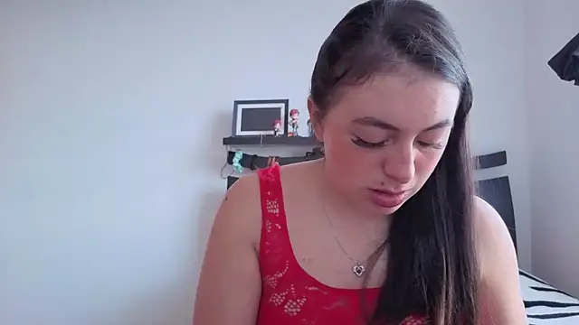 MiaKimky online show from October 2025 07:25:02 PM