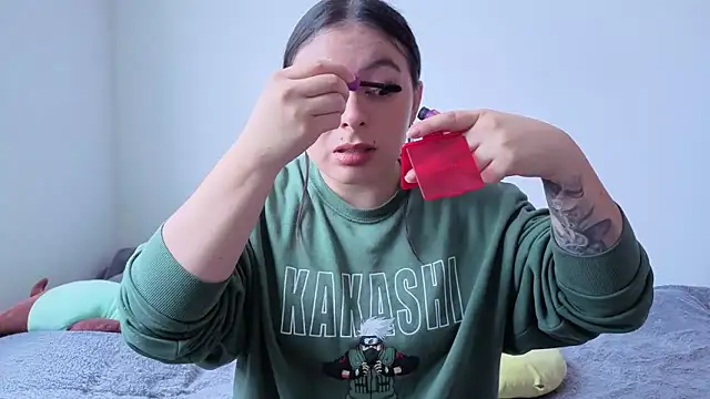 MiaKimky online show from October 2025 04:51:02 PM