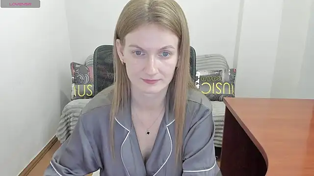 Alisha Skyes online show from July 2026 05:17:02 PM