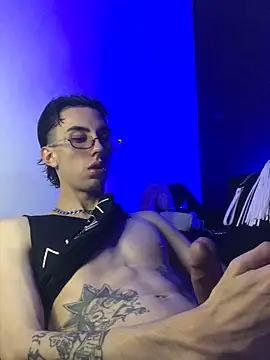 redmen69 online show from March 2026 05:36:01 AM