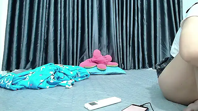 Grass 99 online show from November 2025 04:34:02 AM