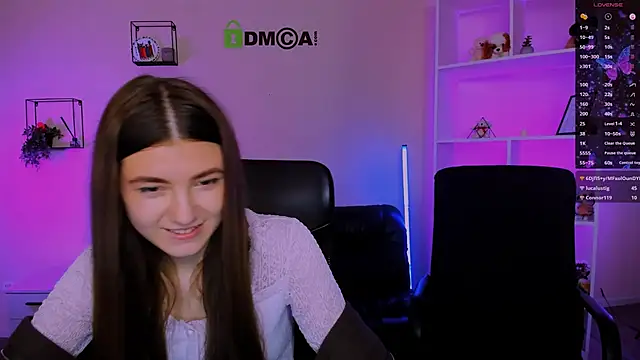 lissa night online show from November 2025 01:06:01 PM