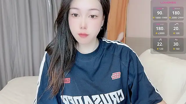 Bella Ava online show from October 2025 03:51:02 AM