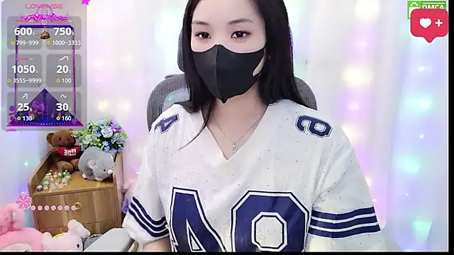 HanaYourlove online show from May 2026 02:34:01 PM
