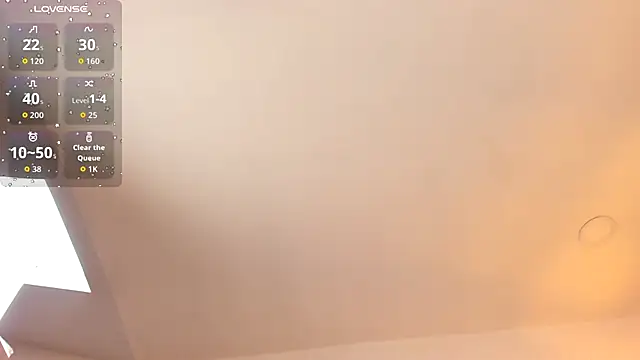 Snapshot of Hanna_Cornee_ chatting on October 2025 01:33:02 PM Hanna Cornee online show from October 2025 01:33:02 PM