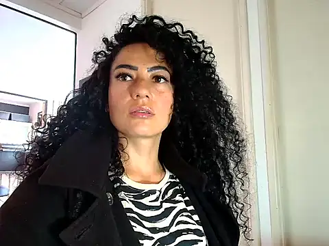 Koral369 online show from February 2026 06:38:01 PM