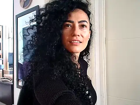 Koral369 online show from June 2026 07:42:01 PM