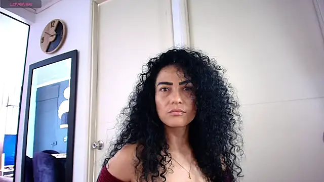 Snapshot of Koral369 chatting on June 2026 06:18:02 PM Koral369 online show from June 2026 06:18:02 PM