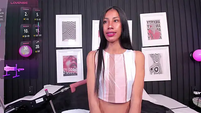 chiara evanns online show from October 2025 11:18:02 AM