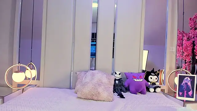 VesperVelvet online show from October 2025 09:11:01 PM