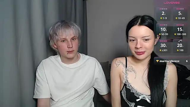 Snapshot of ChrisBumber chatting on October 2025 11:18:01 PM ChrisBumber online show from October 2025 11:18:01 PM