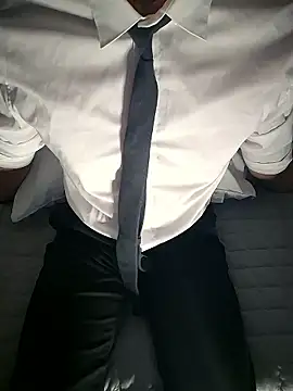 111owo111 online show from March 2026 12:49:02 PM