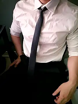 111owo111 online show from June 2026 01:08:02 PM