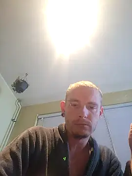 piercingpik online show from January 2026 11:53:02 PM