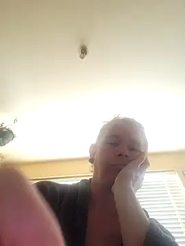 piercingpik online show from April 2026 09:45:02 AM