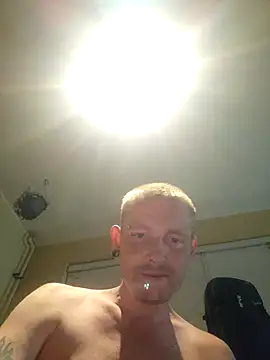 Snapshot of piercingpik chatting on July 2026 08:55:02 PM piercingpik online show from July 2026 08:55:02 PM