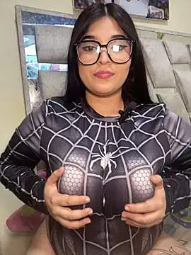 Vliacoooper2 online show from April 2026 02:34:01 AM