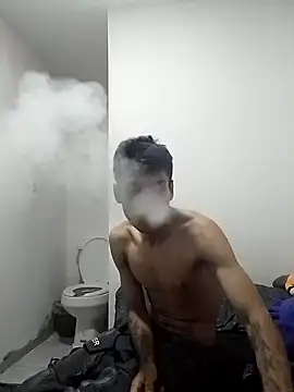 Snapshot of iRusx chatting on November 2025 10:41:02 PM iRusx online show from November 2025 10:41:02 PM