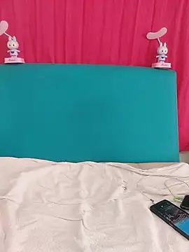 Miss-tetas online show from September 2025 05:05:02 PM