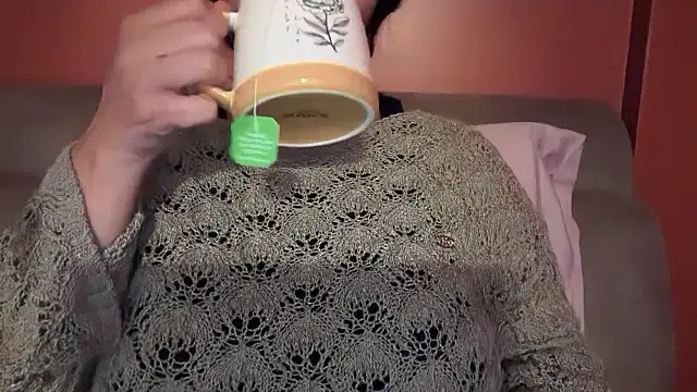 Ofcourseoneday online show from October 2025 08:11:02 AM