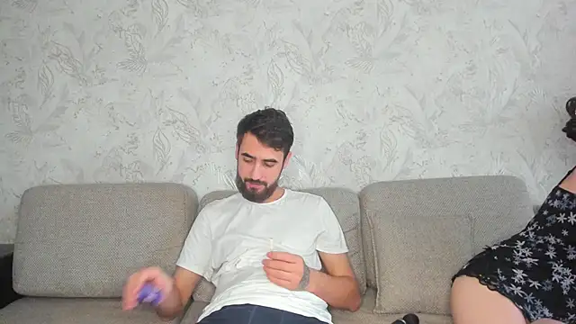 Snapshot of sophywhisper chatting on October 2025 06:57:02 AM sophywhisper online show from October 2025 06:57:02 AM