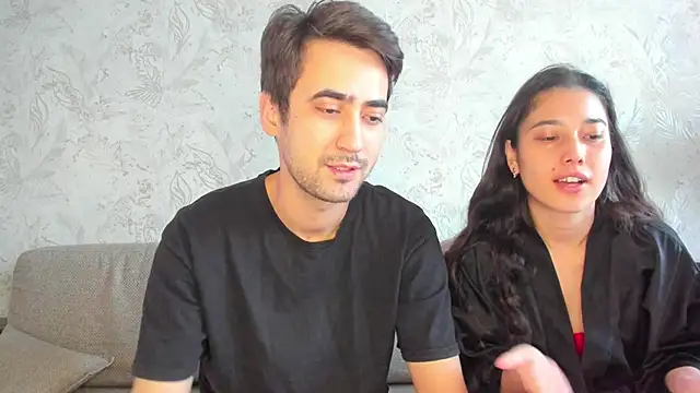 sophywhisper online show from November 2025 06:33:01 AM