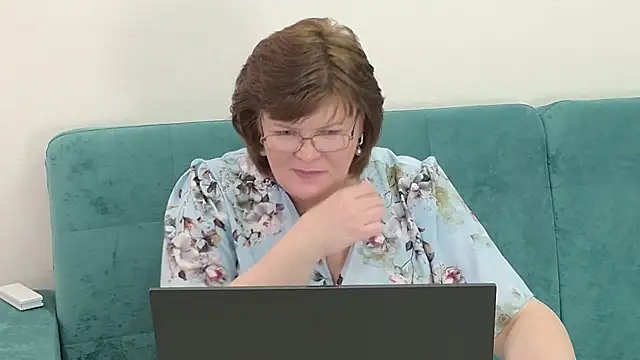 Sandra Sunrise online show from October 2025 11:18:01 AM