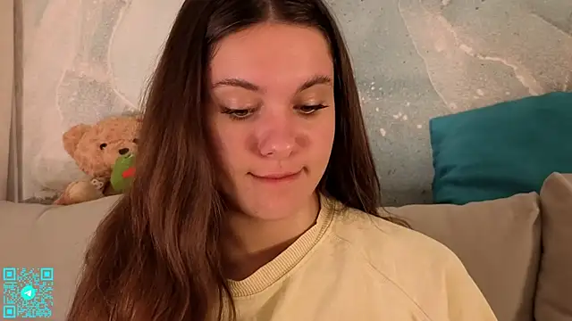 chloemilka online show from July 2026 05:37:02 PM