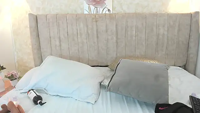 thamiina  online show from March 2026 06:46:02 PM