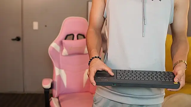 Ethan occonor online show from October 2025 11:22:01 AM