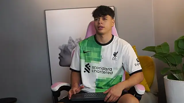 Ethan occonor online show from November 2025 12:51:02 PM