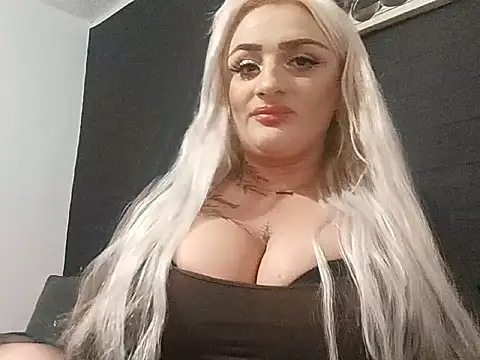 Snapshot of AnastasiaLips chatting on April 2026 08:14:02 PM AnastasiaLips online show from April 2026 08:14:02 PM