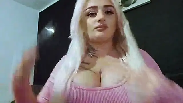 Snapshot of AnastasiaLips chatting on May 2026 08:14:02 PM AnastasiaLips online show from May 2026 08:14:02 PM