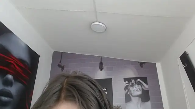 aleesha cameron02 online show from November 2025 11:44:02 AM