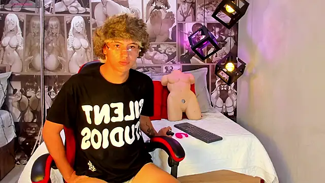 Enrrixxx  online show from September 2025 12:33:02 AM