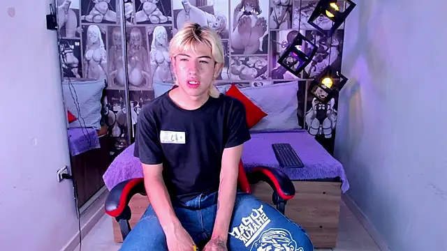 Enrrixxx  online show from December 2025 12:28:02 AM