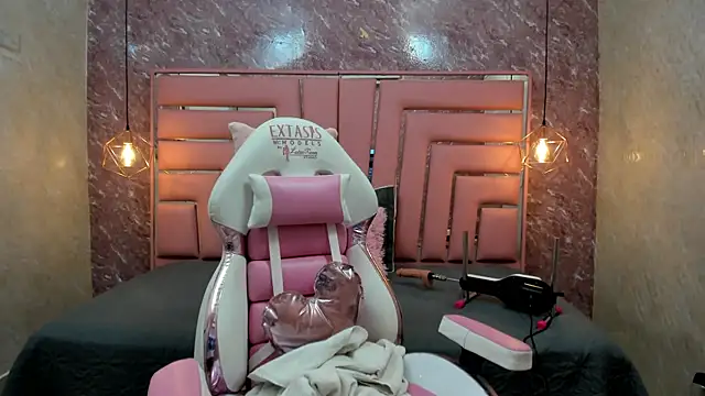 MELODY FIRE  online show from October 2025 03:13:01 PM