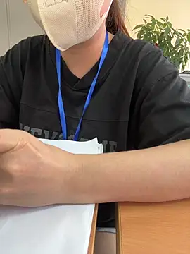 PhuongNhi21 online show from September 2025 03:51:01 AM