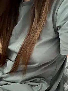 PhuongNhi21 online show from October 2025 02:06:02 PM