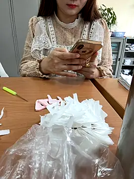 PhuongNhi21 online show from October 2025 01:13:02 AM