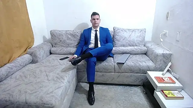 Victor Maitland online show from September 2025 03:41:02 AM