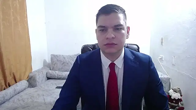 Victor Maitland online show from December 2025 08:49:01 PM