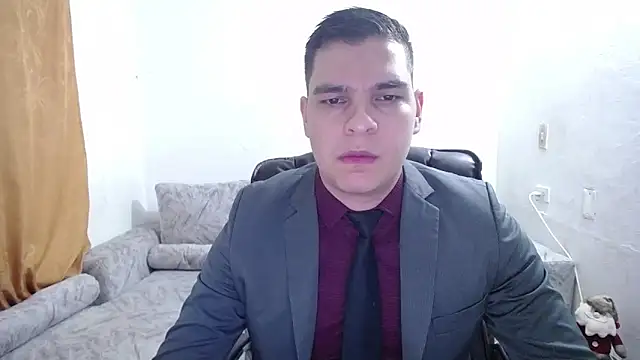 Victor Maitland online show from December 2025 08:17:01 PM