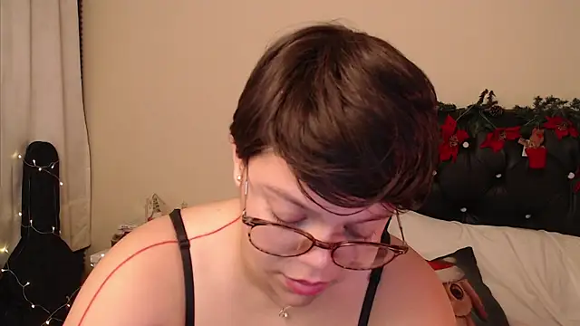 Amanda sweet online show from December 2024 03:55:01 PM