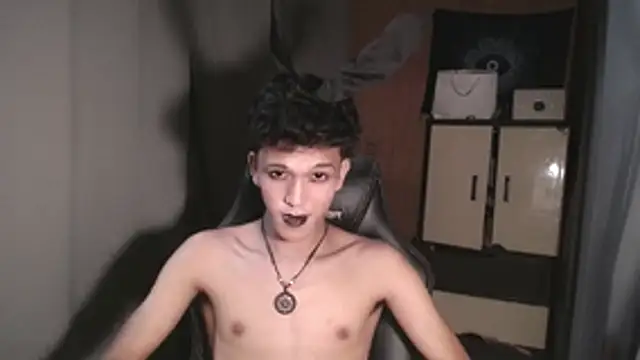 kenbigcockxx online show from November 2025 04:18:01 PM